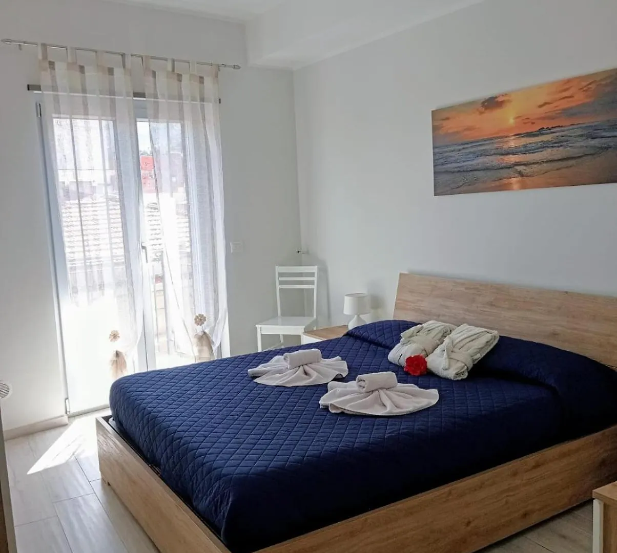 Appartamento Moderno In Centro Citta Sant'Agata di Militello Italy